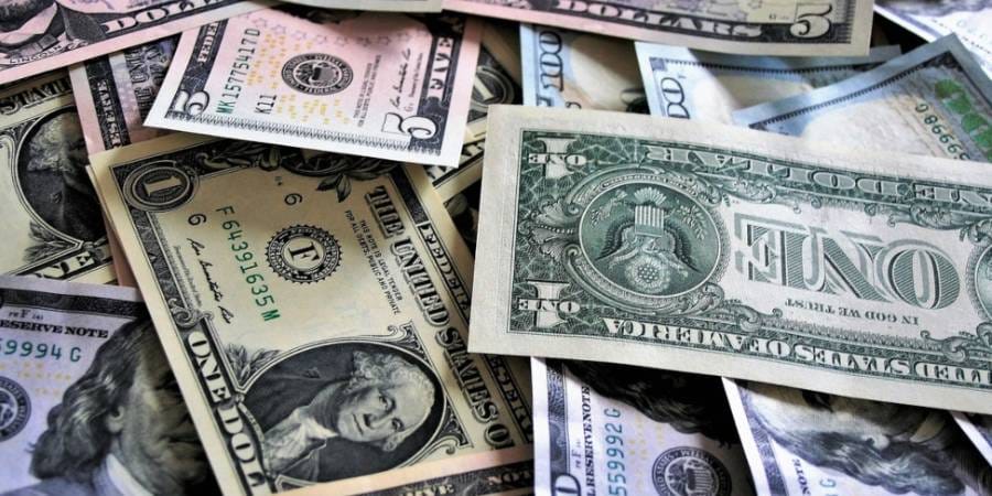 que determina el tipo de cambio